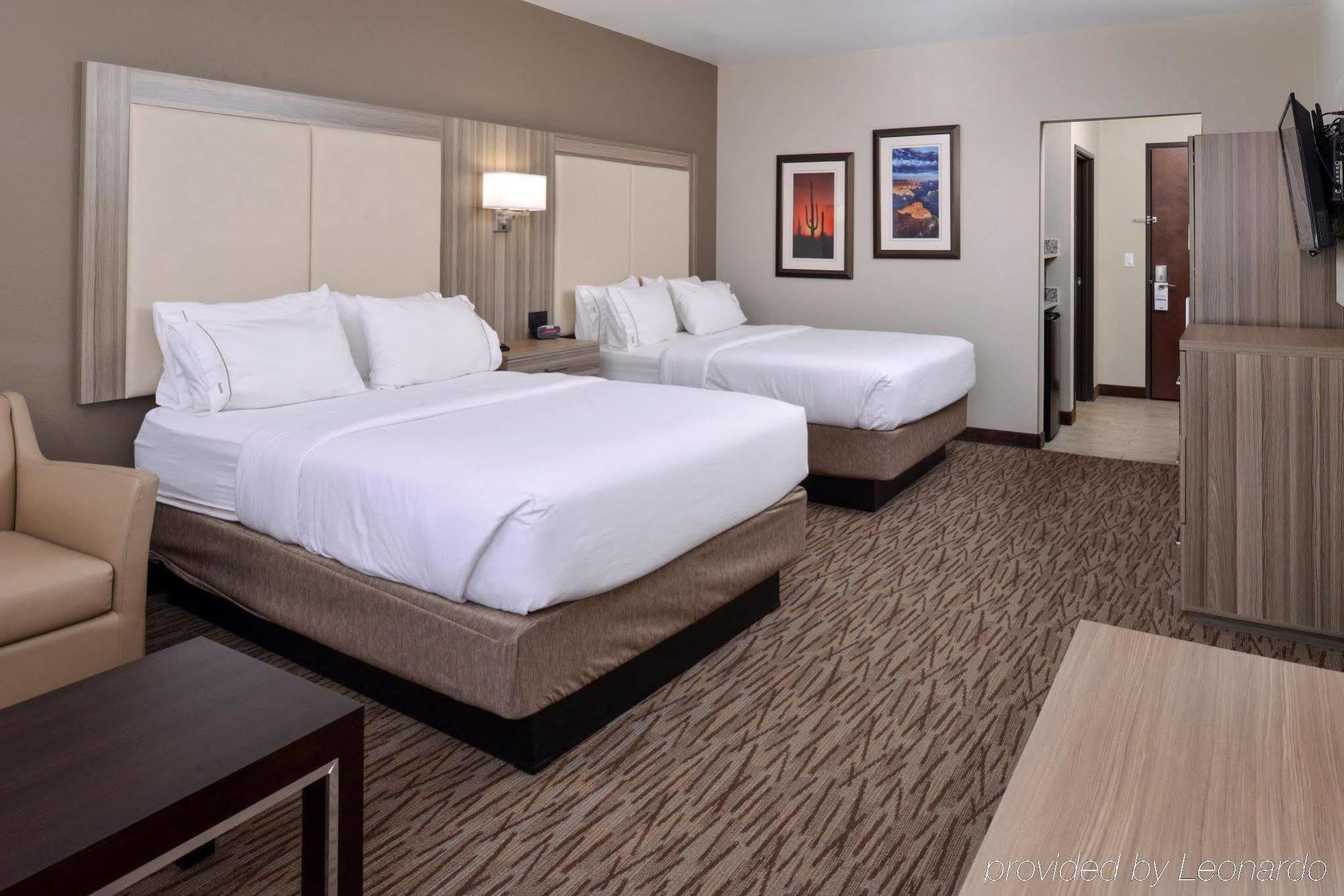 Holiday Inn Express & Suites Williams By Ihg Exteriör bild